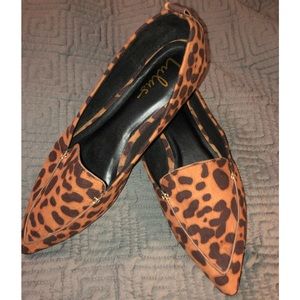 Lulus Suede Leopard print loafers